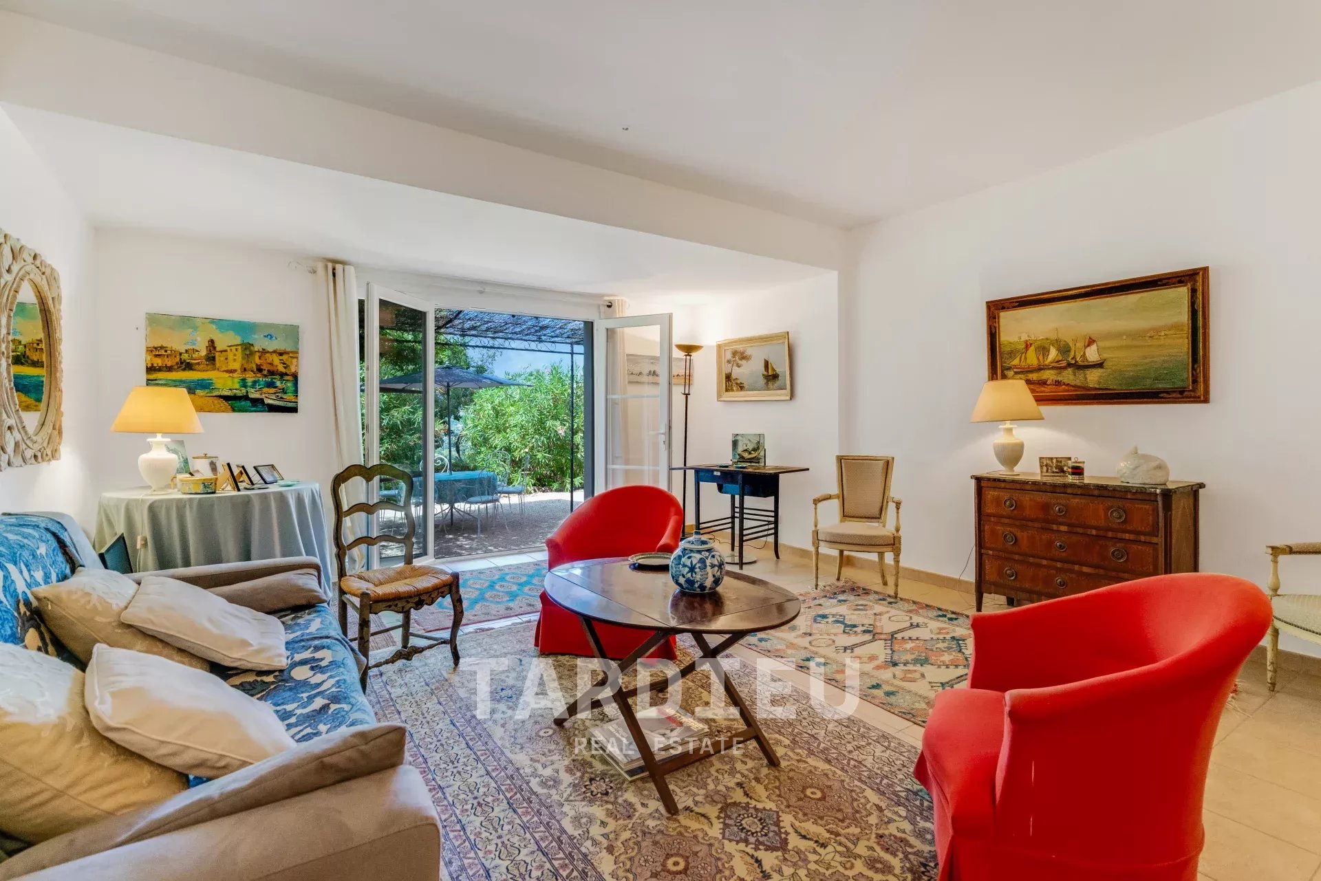 Gassin : Appartement jardin, vue mer