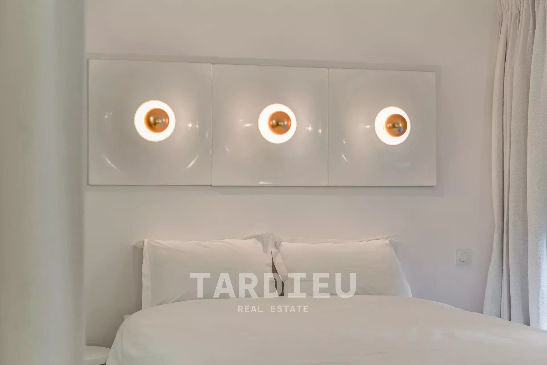 Saint-Tropez : appartement Art déco moderne