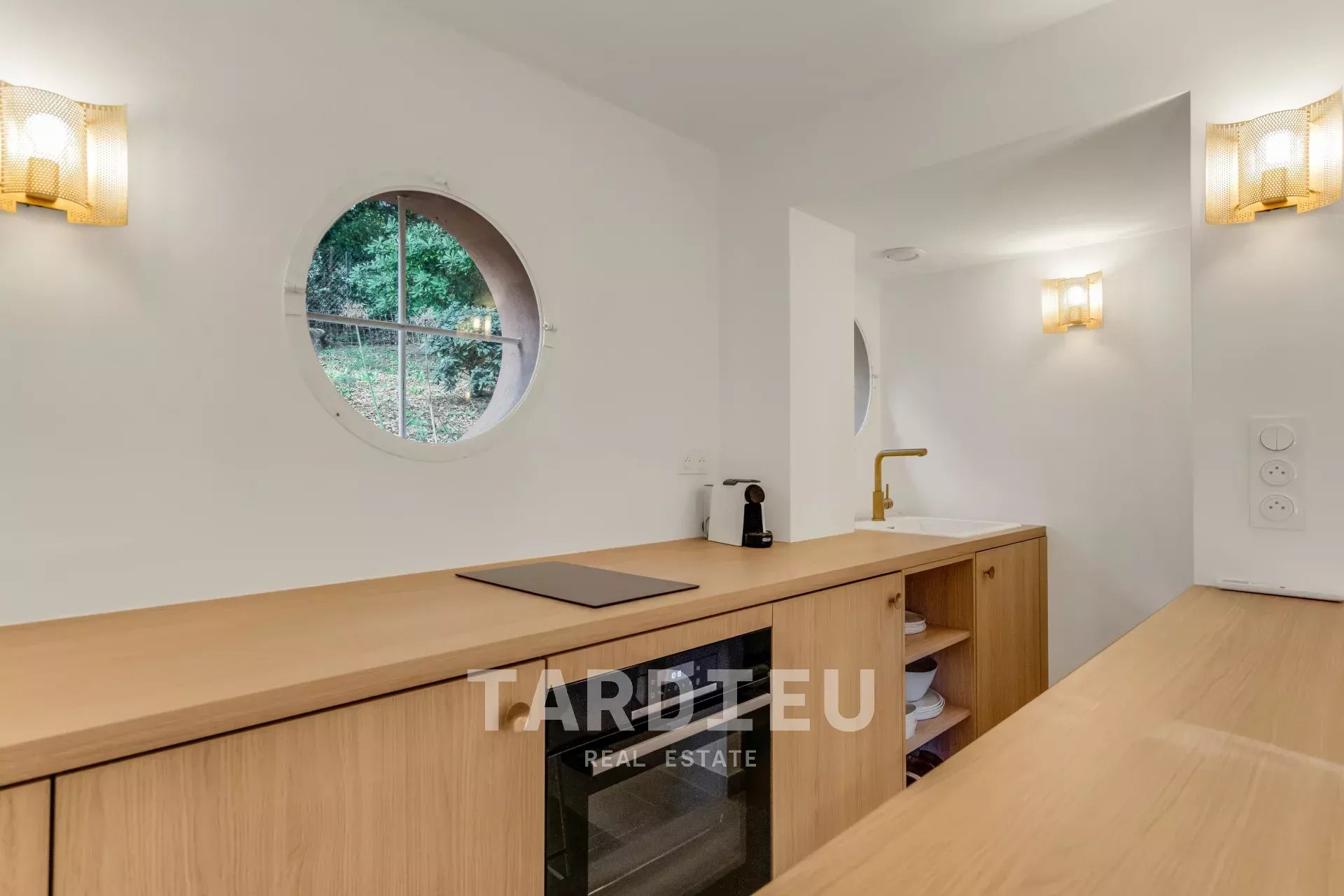 Saint-Tropez : appartement Art déco moderne