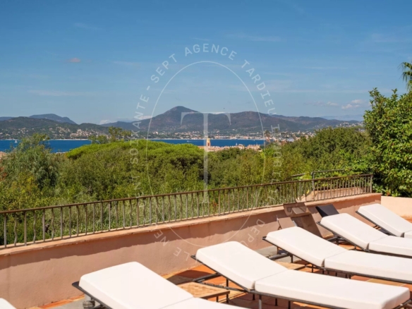 propriété avec vue mer proche centre ville - Saint Tropez