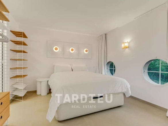 Saint-Tropez : appartement Art déco moderne