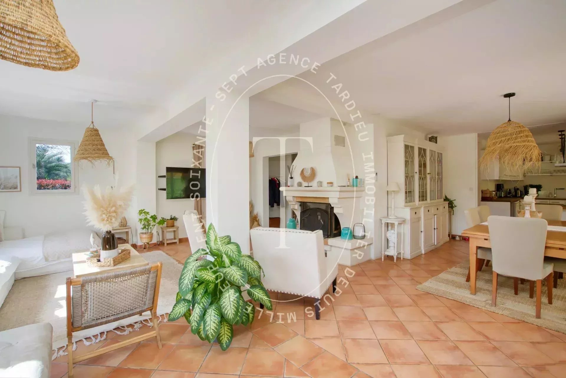 Mas de caractère près de Gassin