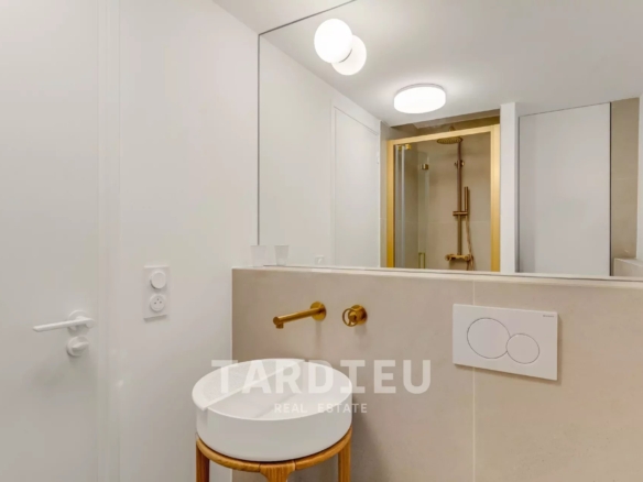 Saint-Tropez : appartement Art déco moderne