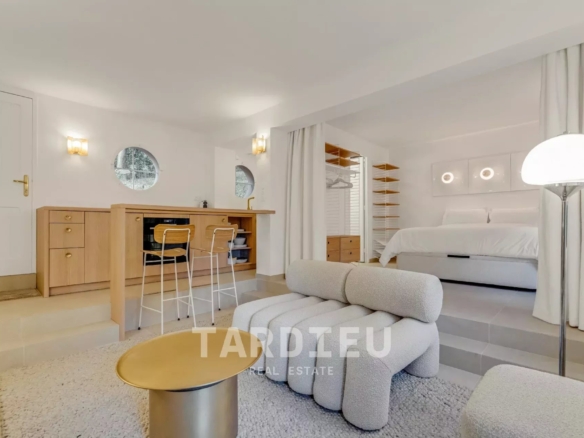 Saint-Tropez : appartement Art déco moderne