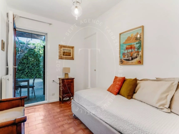 Charmante villa de plain-pied dans un domaine recherché à Grimaud