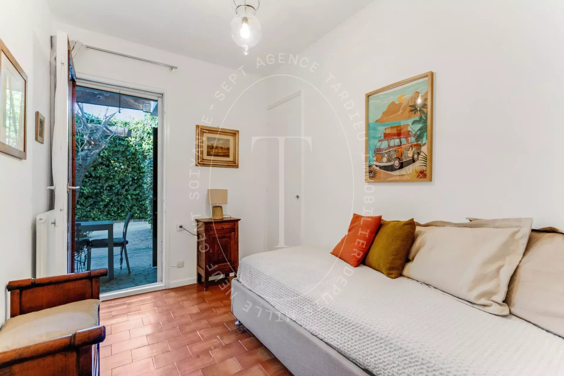 Charmante villa de plain-pied dans un domaine recherché à Grimaud