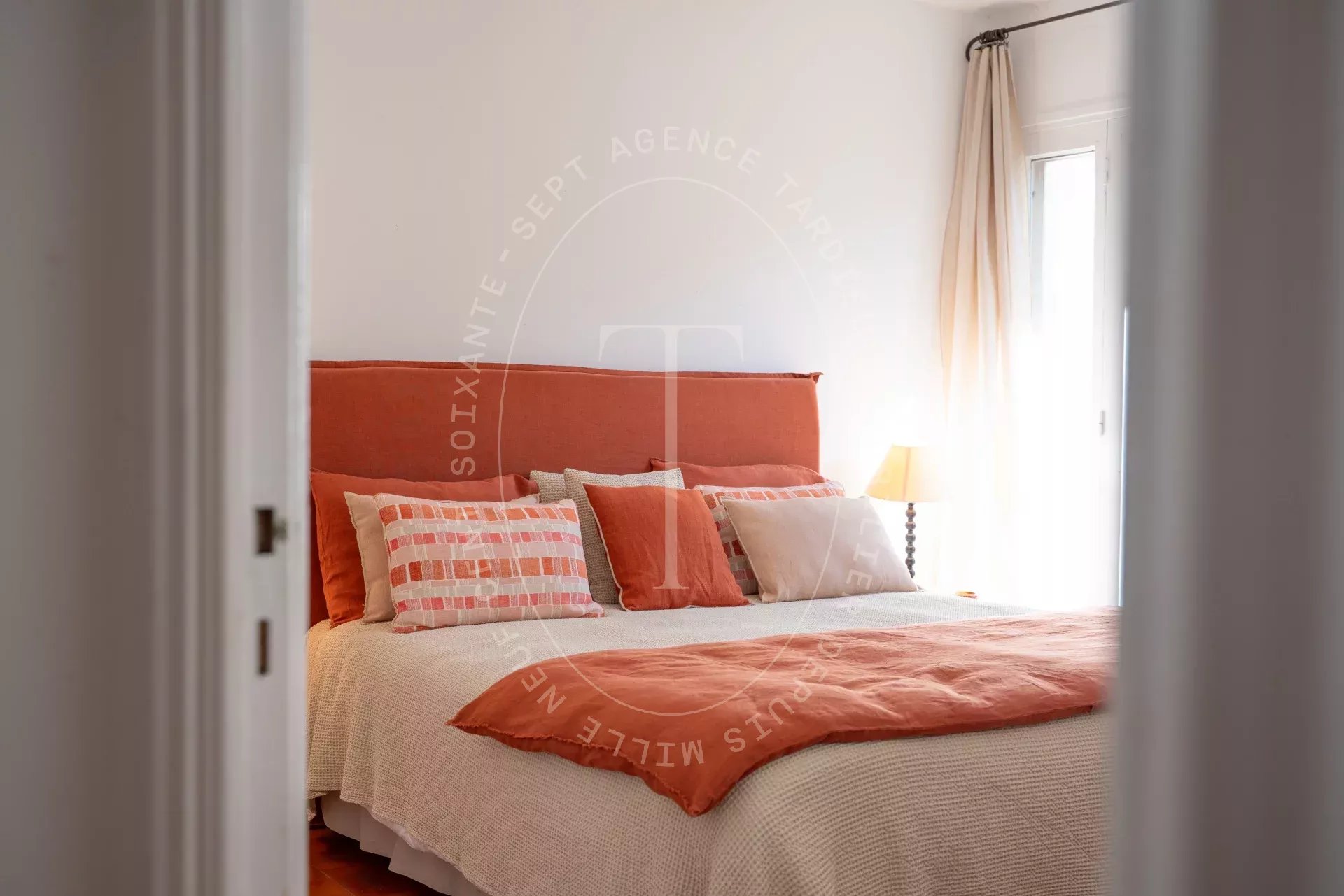 Charmante villa de plain-pied dans un domaine recherché à Grimaud