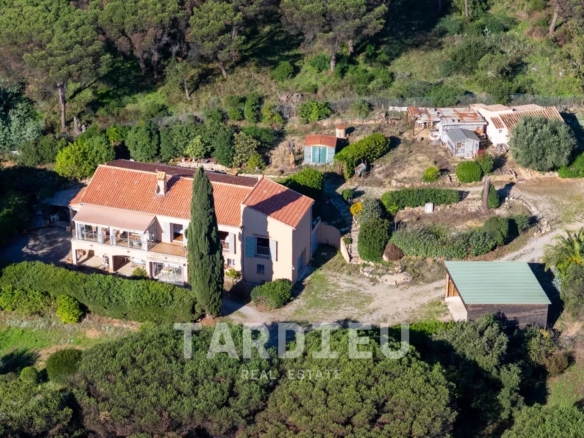 Ramatuelle – Propriété à rafraîchir