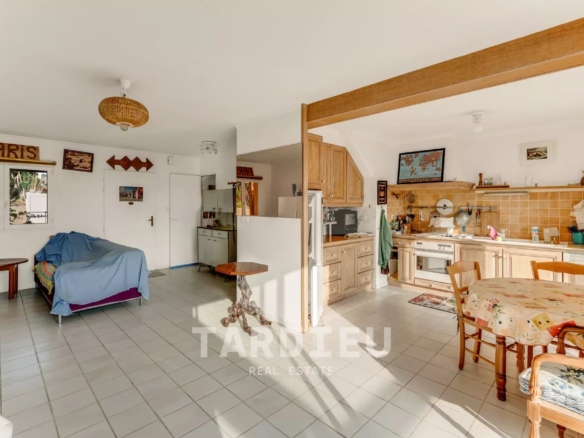 Maison mitoyenne, vue campagne dégagée