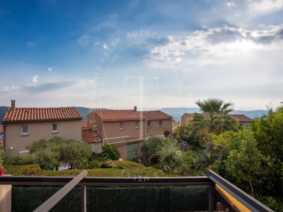 Maison mitoyenne, vue campagne dégagée