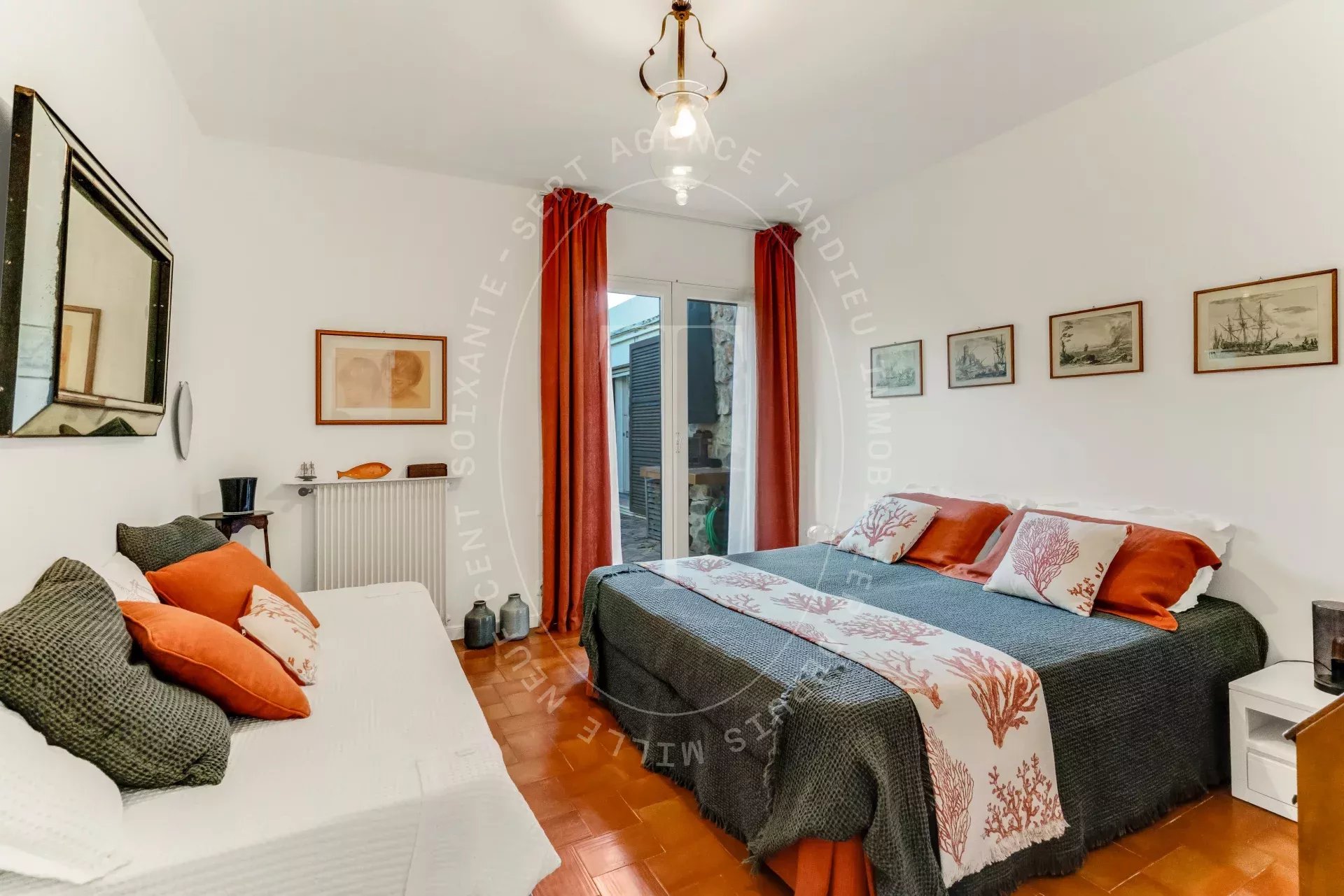 Charmante villa de plain-pied dans un domaine recherché à Grimaud