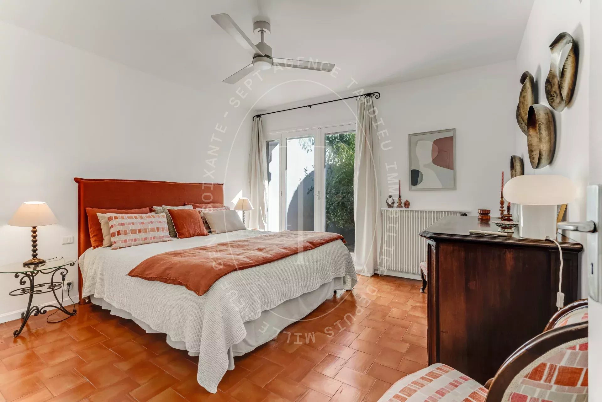 Charmante villa de plain-pied dans un domaine recherché à Grimaud