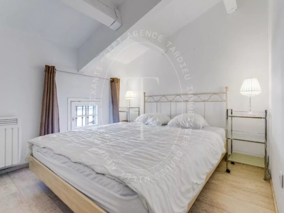 DUPLEX 4 PIÈCES – AU CŒUR DE SAINT-TROPEZ