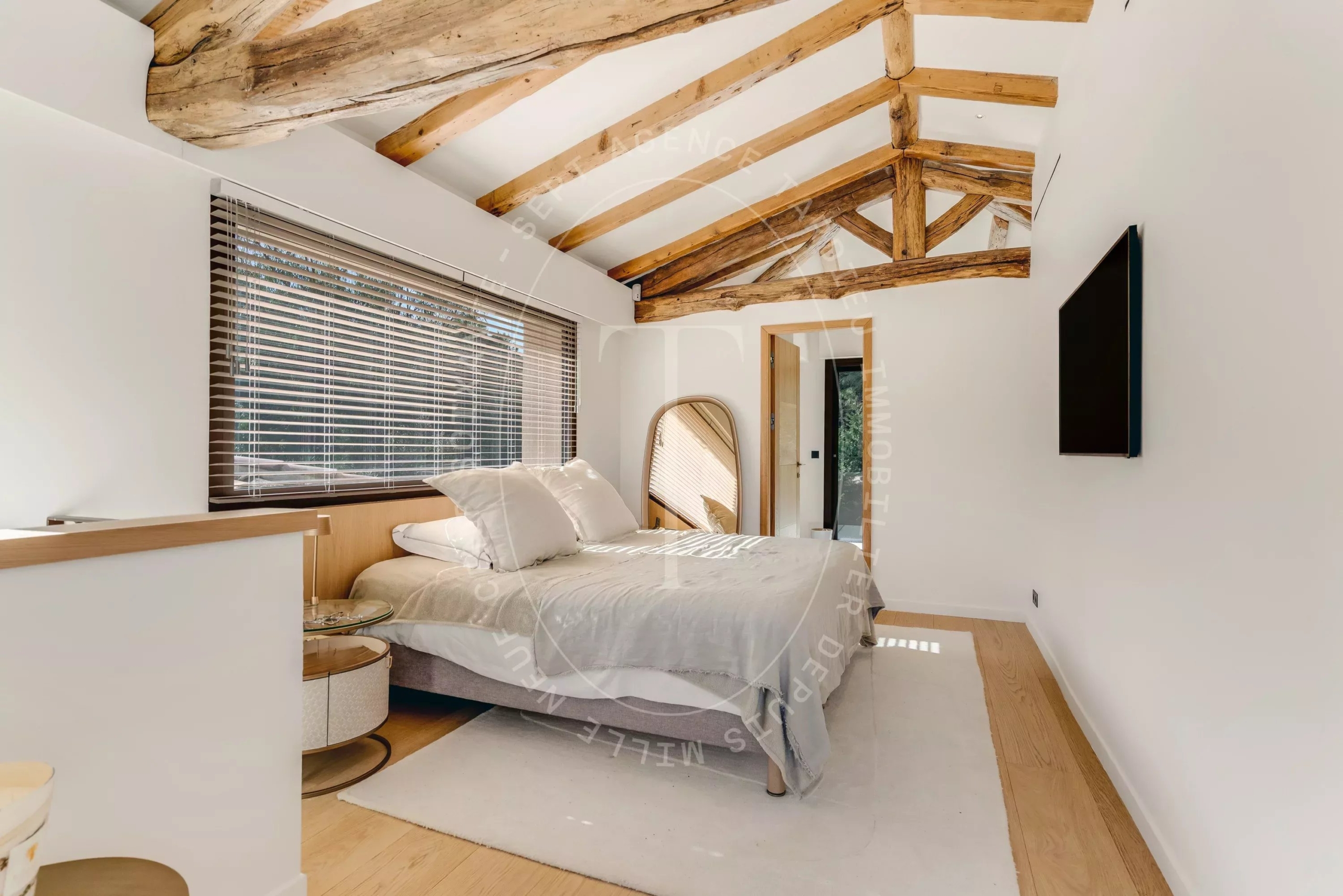 RAMATUELLE - VILLA ELEGANTE A QUELQUES PAS DU CLUB 55