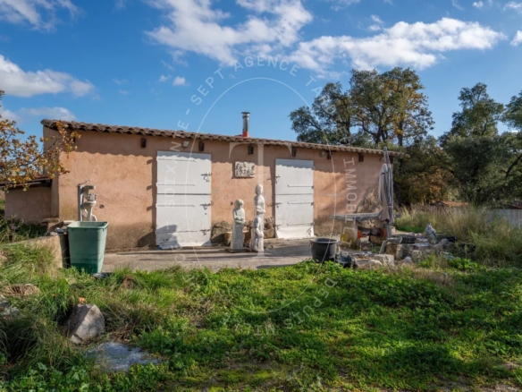 Propriété familiale sur 2.35 ha