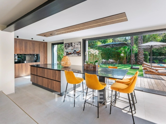 Villa Rénovée Proche Plages Gigaro