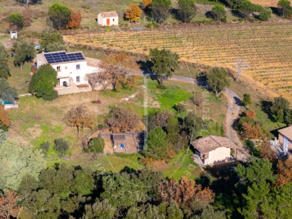 Propriété familiale sur 2.35 ha