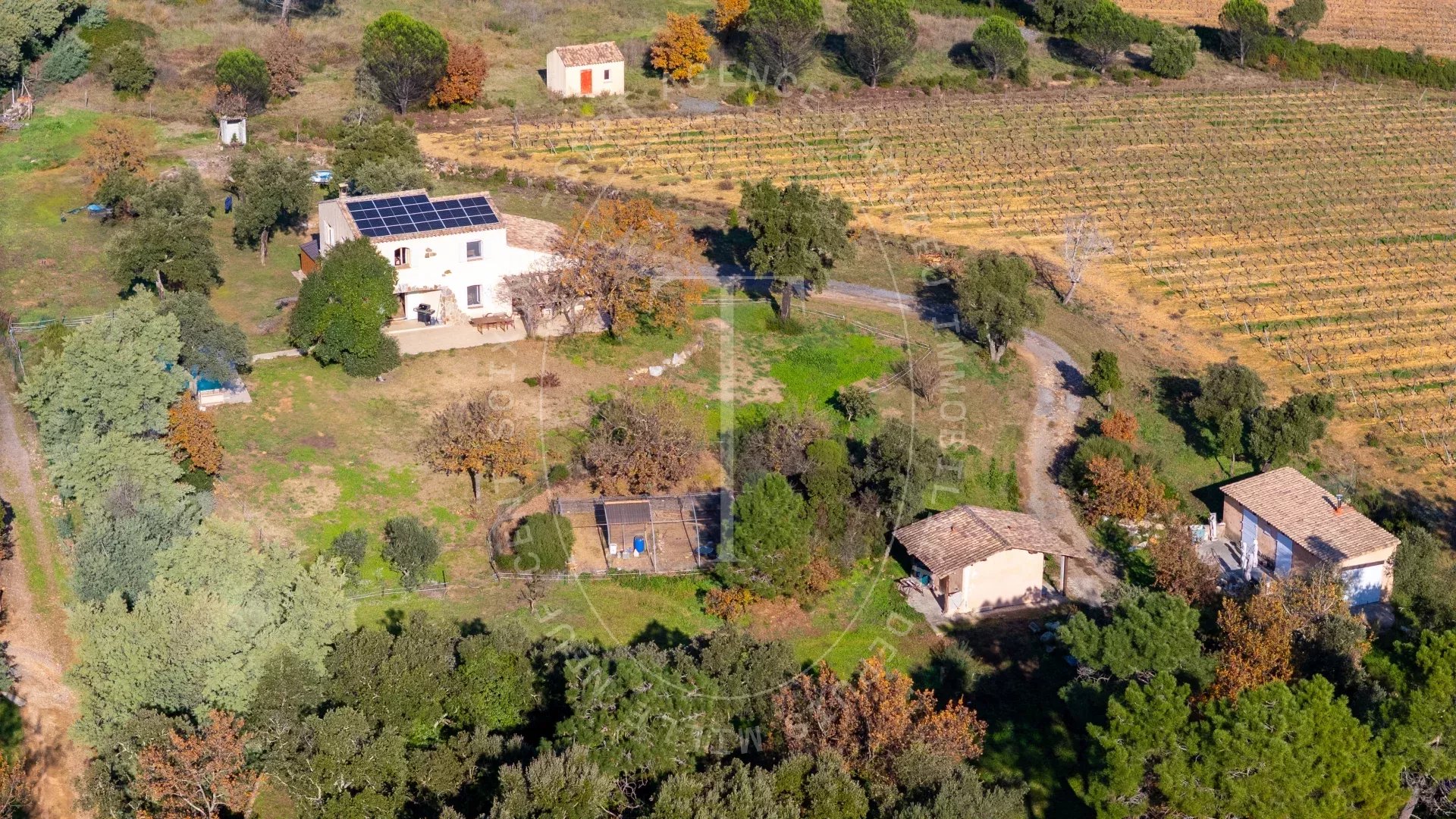 Propriété familiale sur 2.35 ha