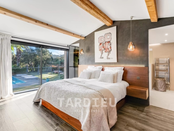 Maison dans la campagne de Gassin