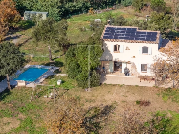 Propriété familiale sur 2.35 ha