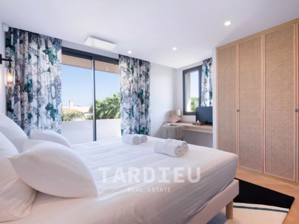 Villa neuve, cœur de Saint-Tropez