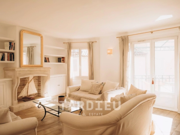Appartement avec terrasse – Saint-Tropez