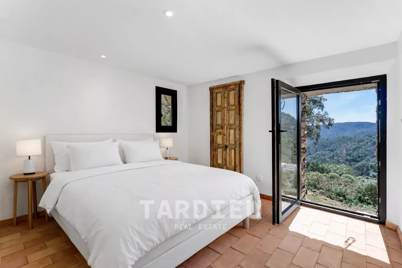 Bergerie au cœur de la nature