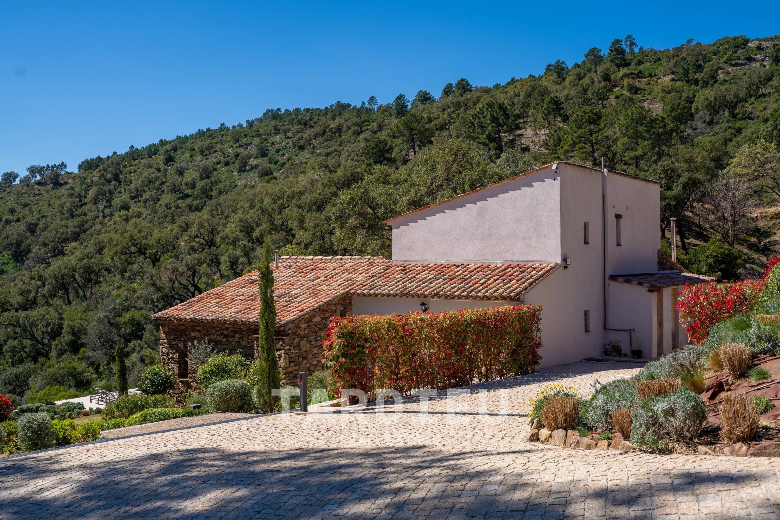 Bergerie au cœur de la nature