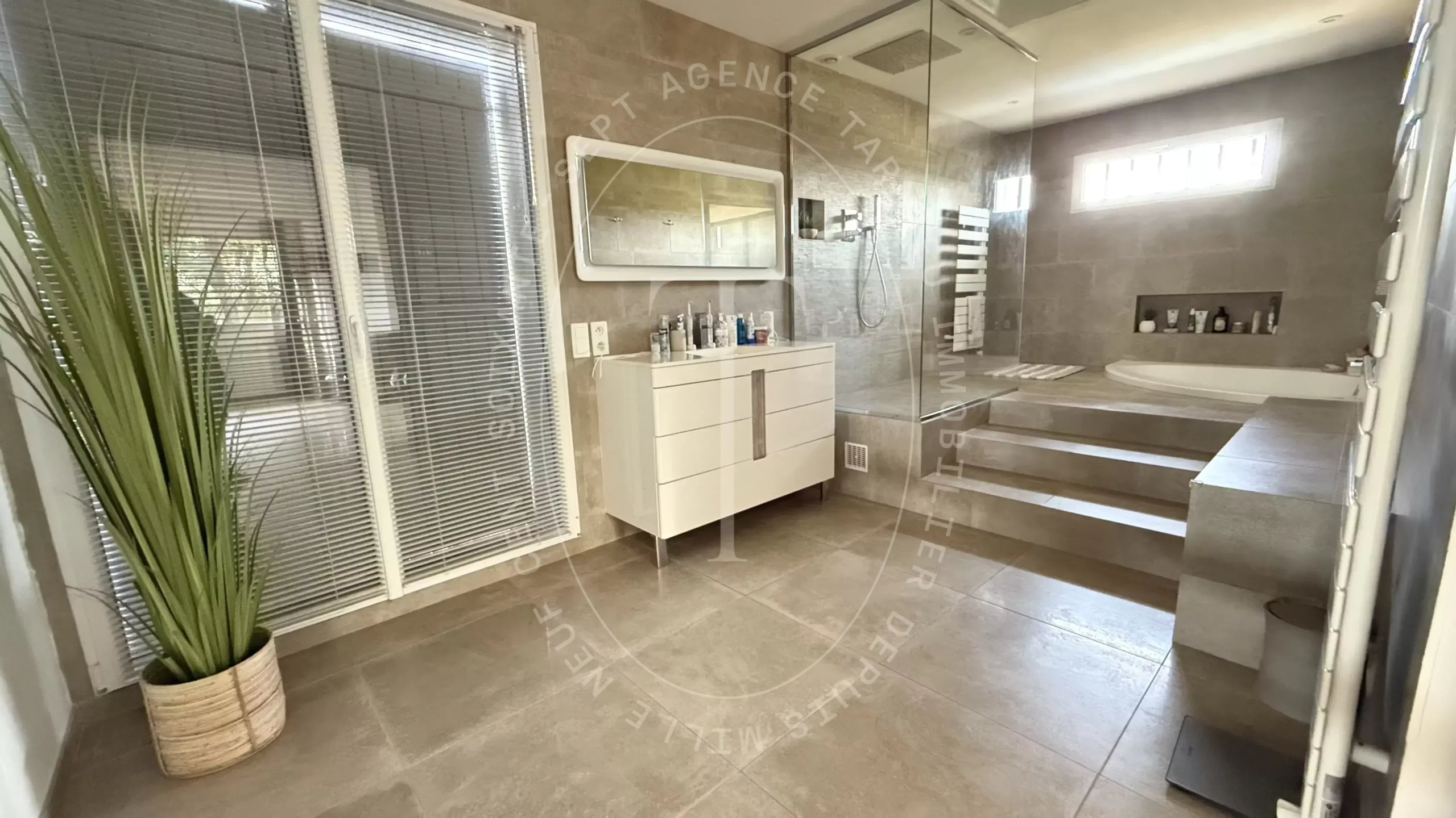 Maison avec piscine proche plage