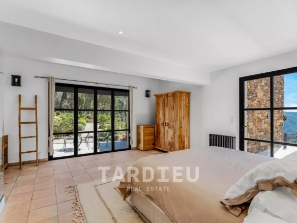 Bergerie au cœur de la nature