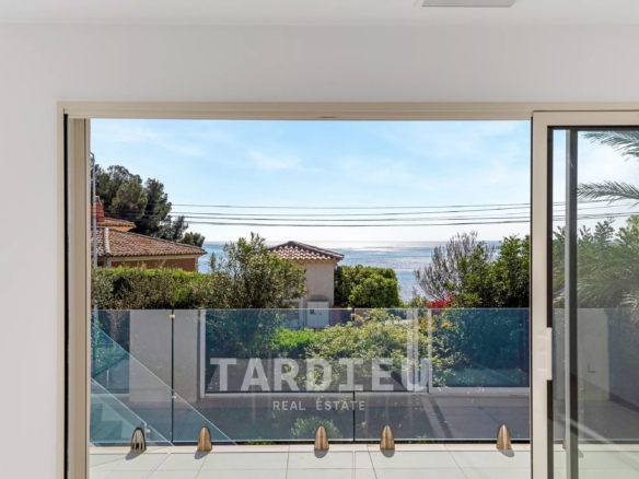 Villa neuve vue mer - Les calanques - Cavalaire