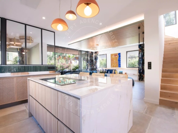 Villa neuve, cœur de Saint-Tropez