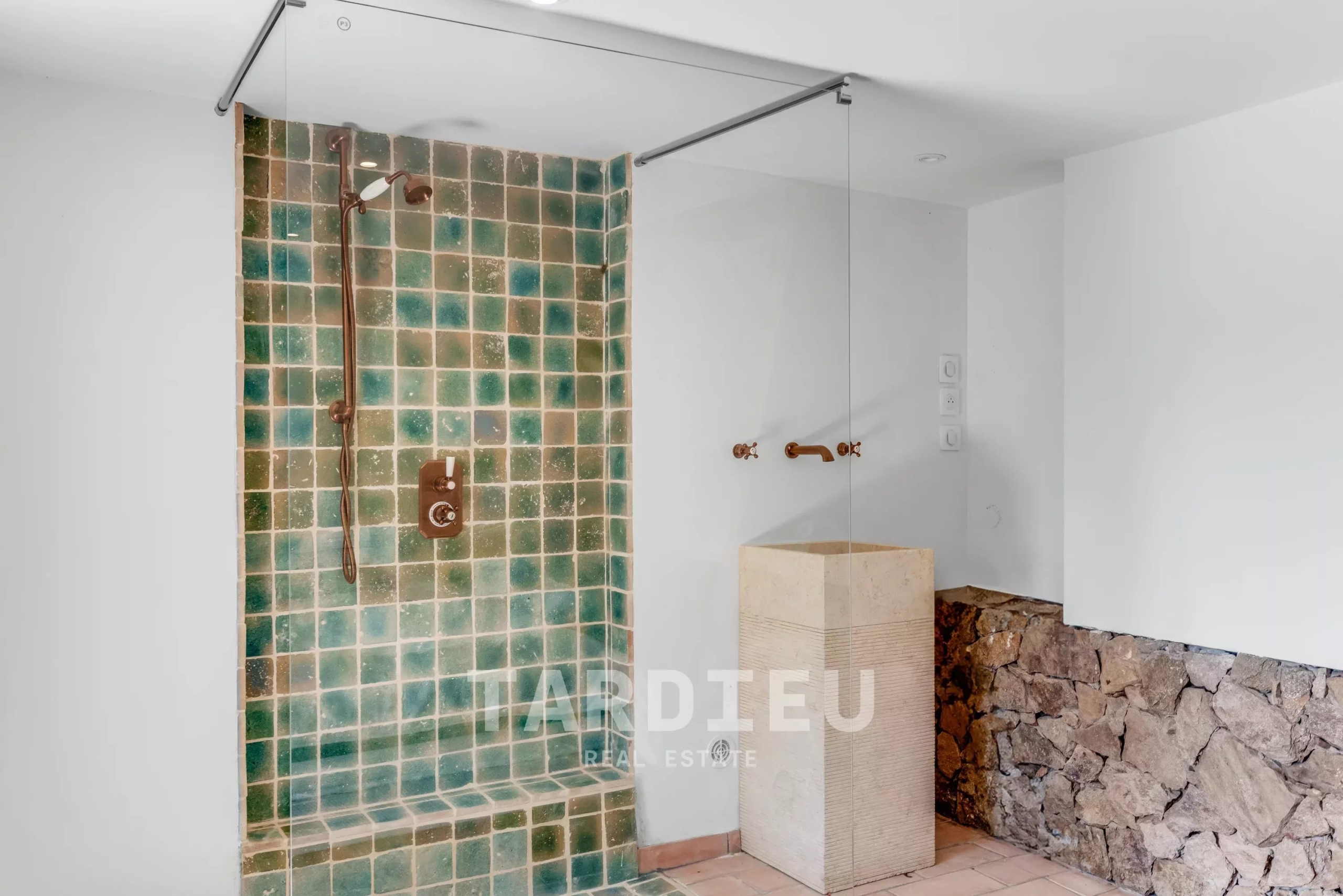 Bergerie au cœur de la nature