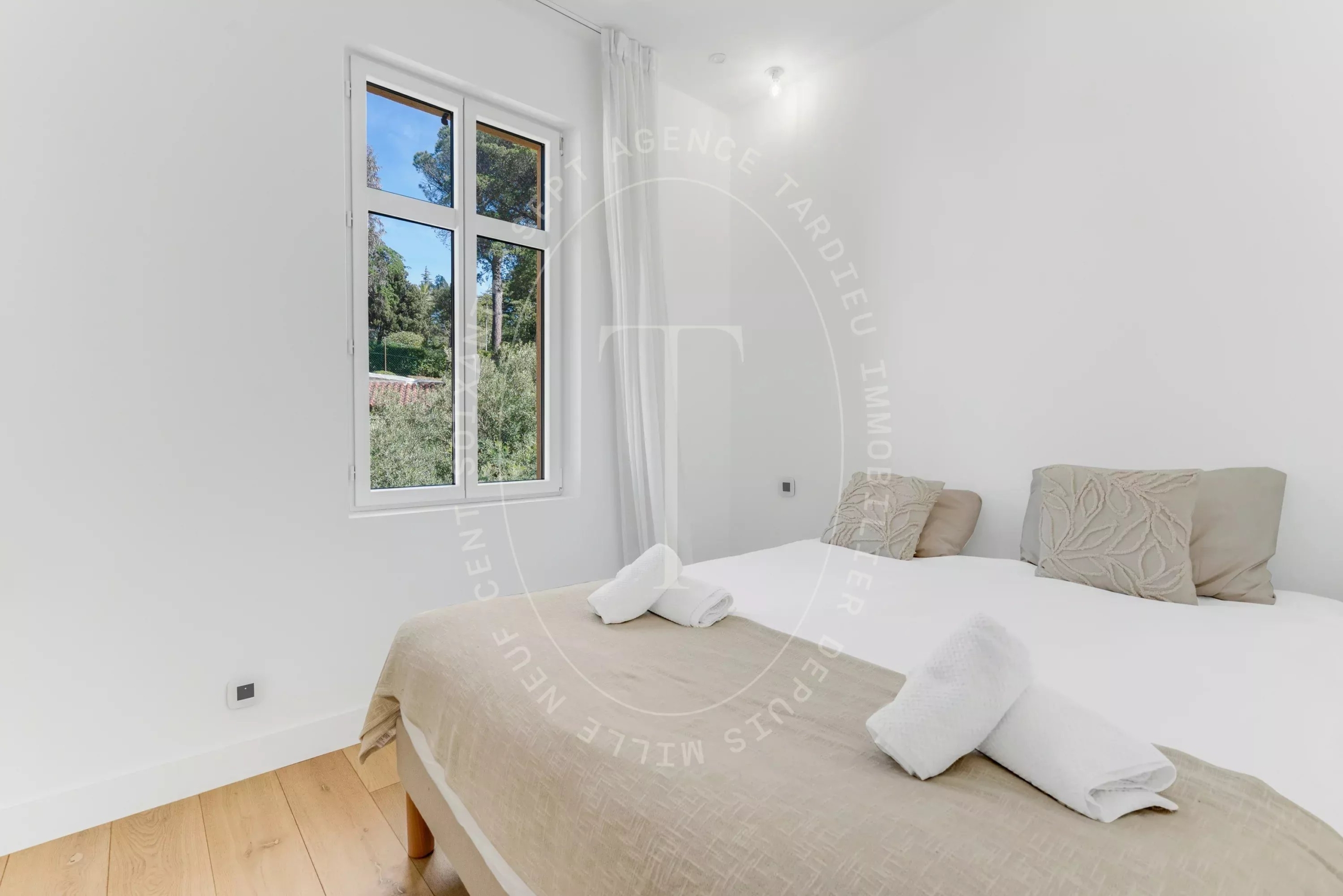 Rare appartement avec vue mer dans une maison classée.