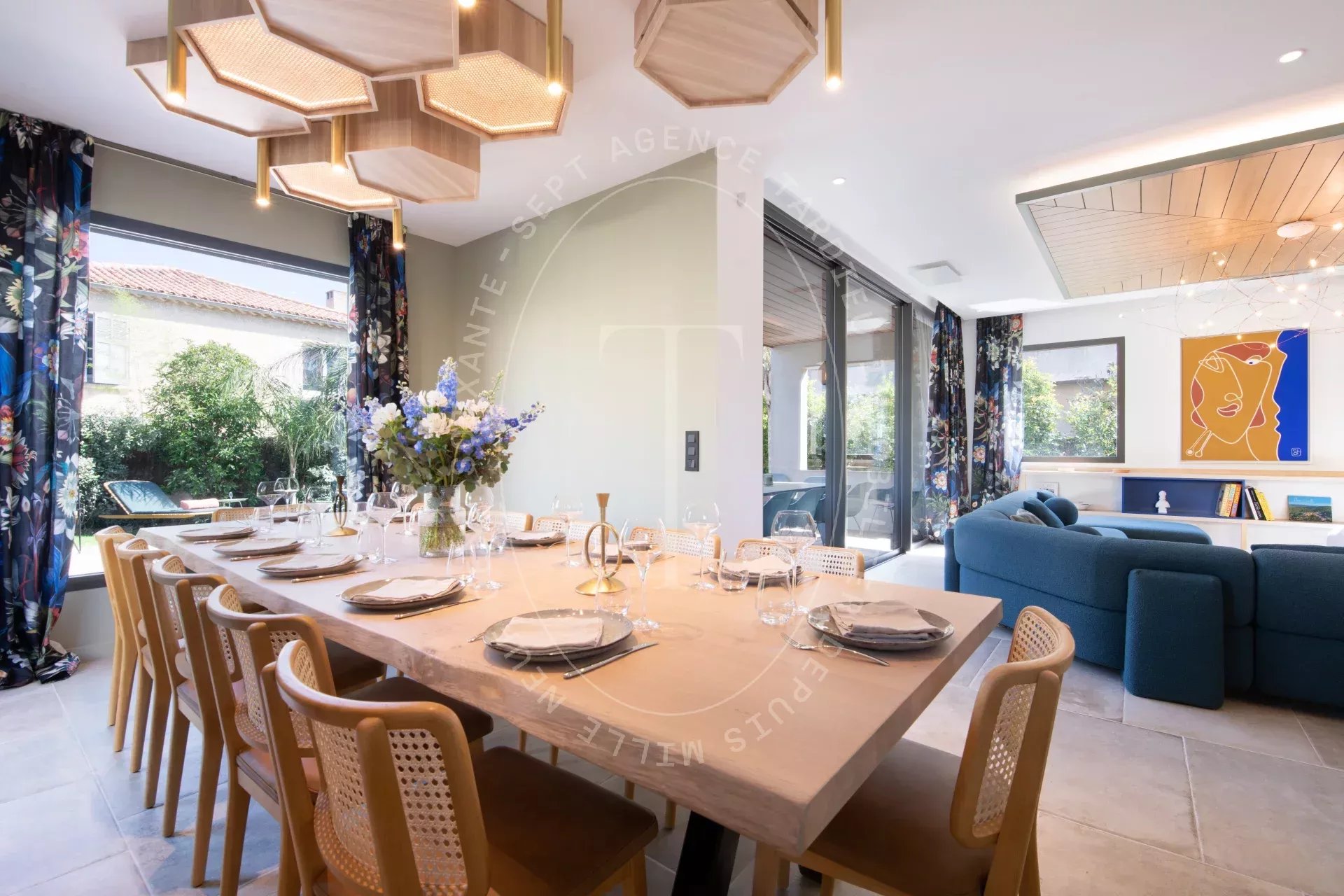 Villa neuve, cœur de Saint-Tropez