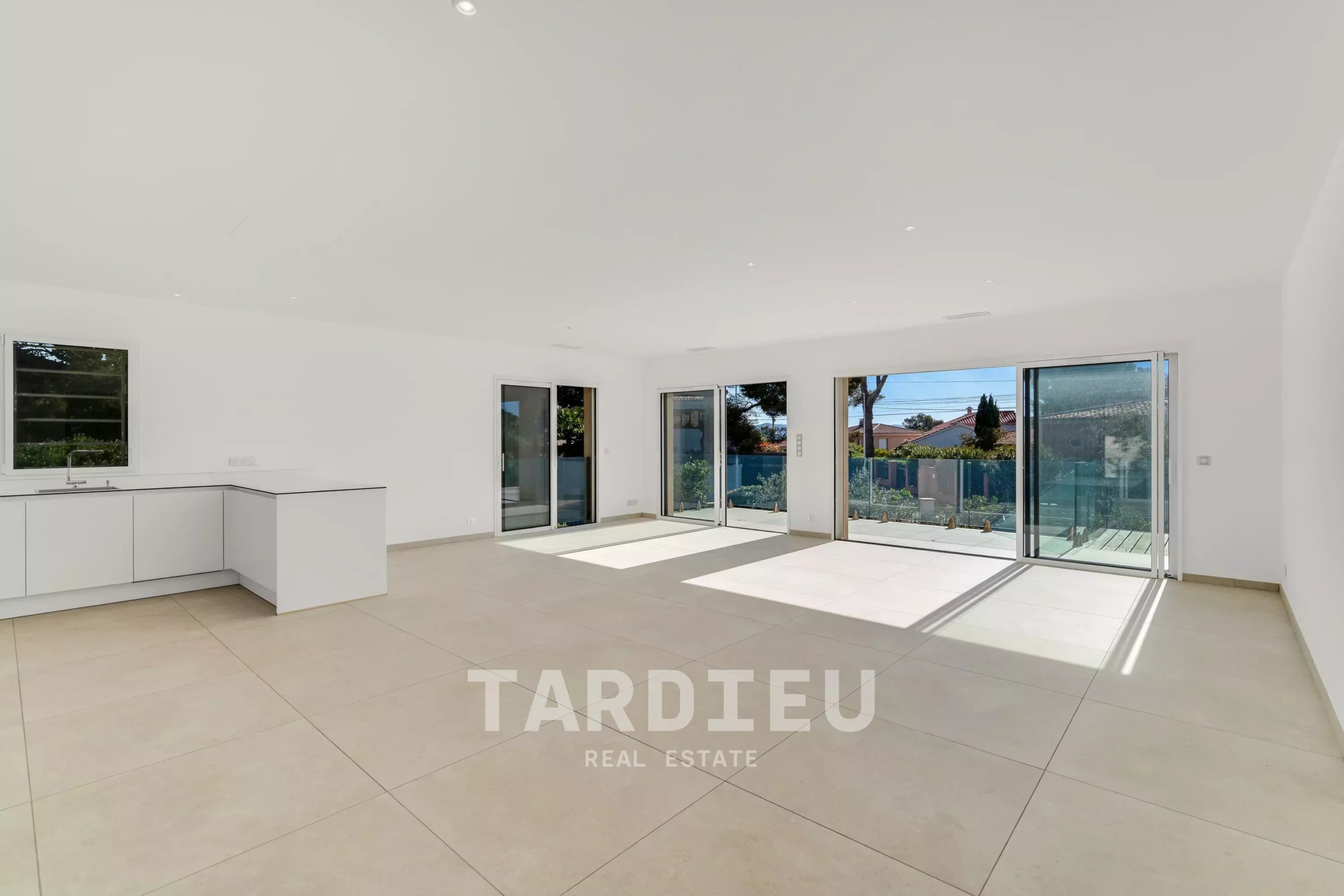 Villa neuve vue mer - Les calanques - Cavalaire