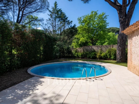 Maison avec piscine à Gassin