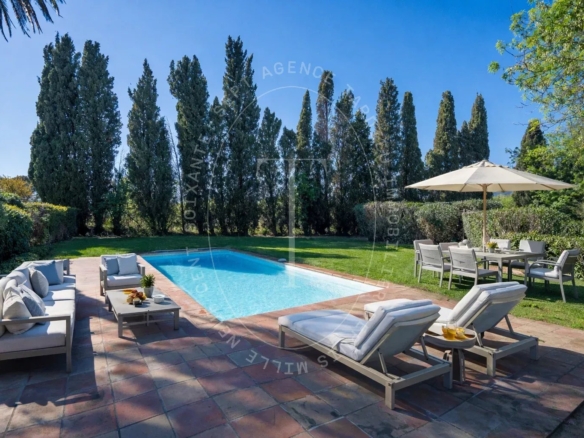 Maison rénovée à Gassin - 3 chambres