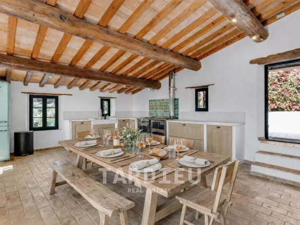 Bergerie au cœur de la nature