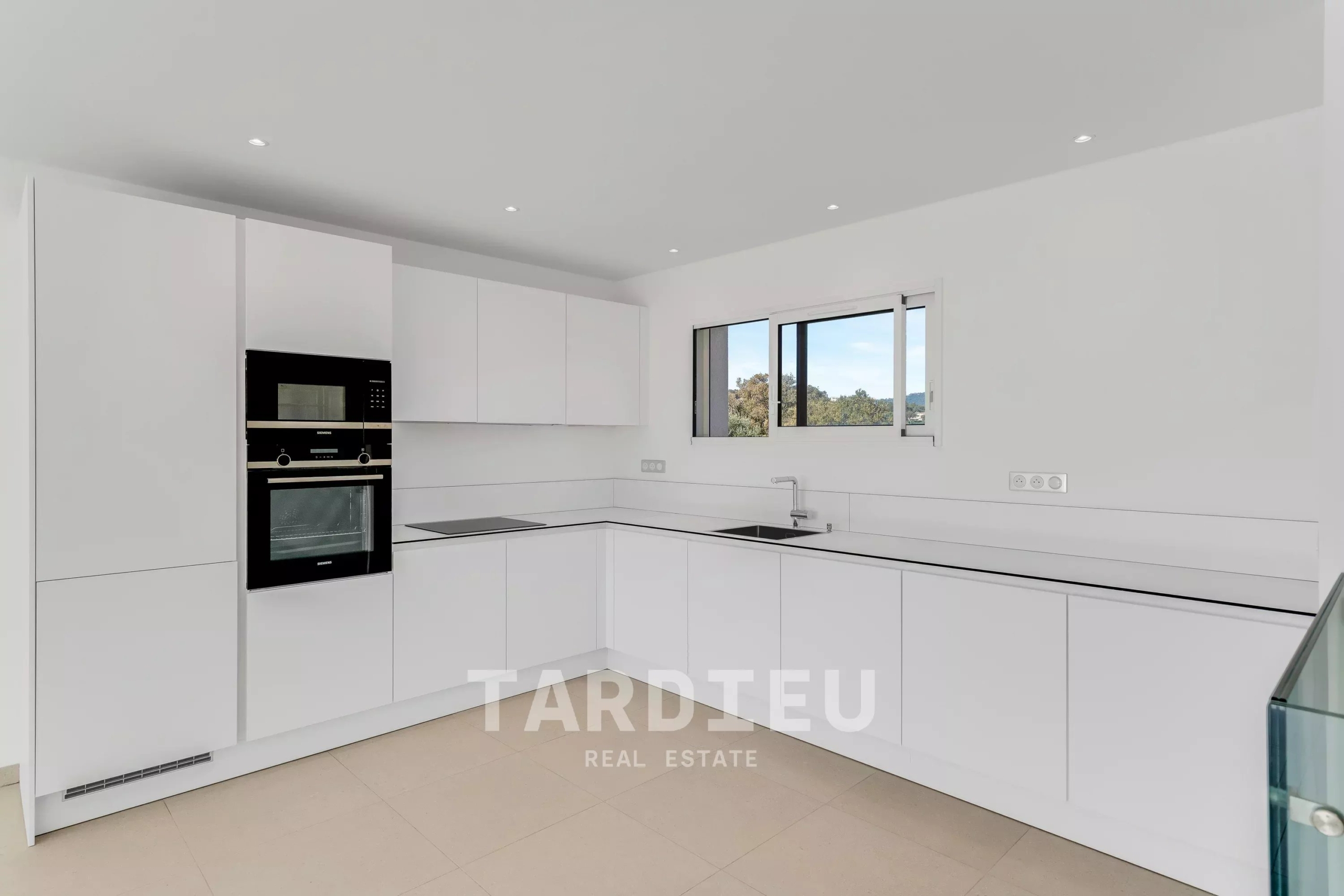 Villa neuve vue mer - Les calanques - Cavalaire