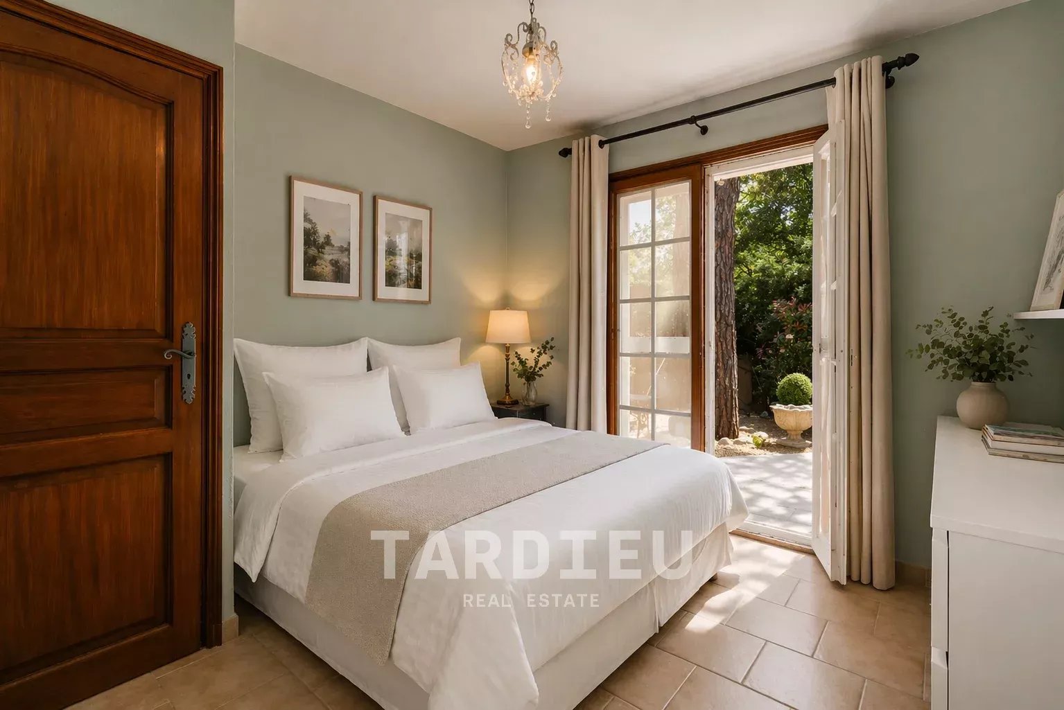 Maison avec piscine à Gassin