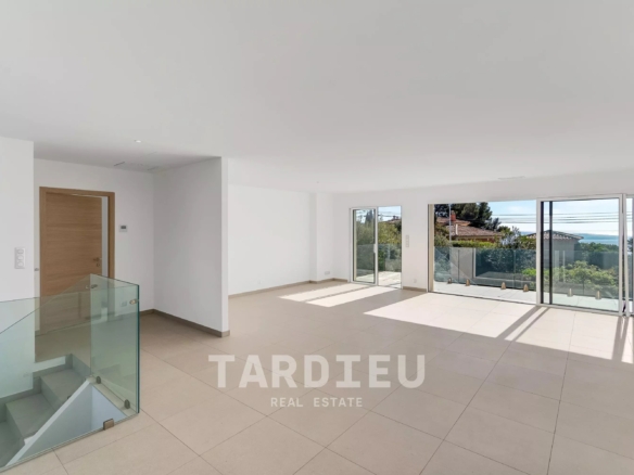 Villa neuve vue mer - Les calanques - Cavalaire