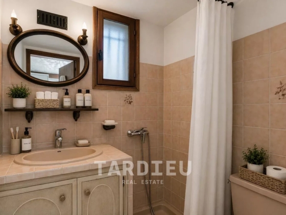 Maison avec piscine à Gassin