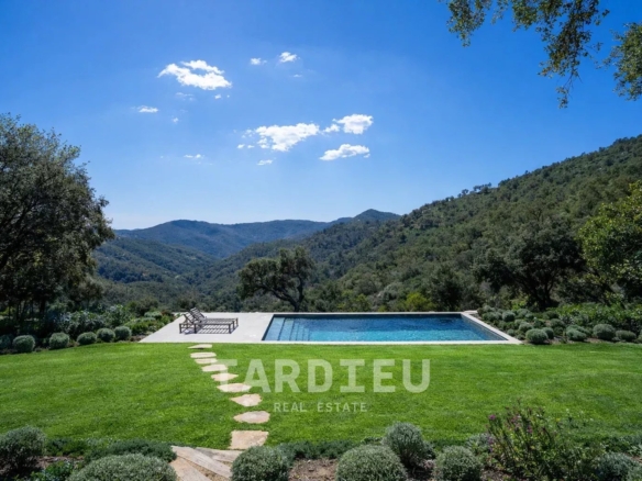 Bergerie au cœur de la nature