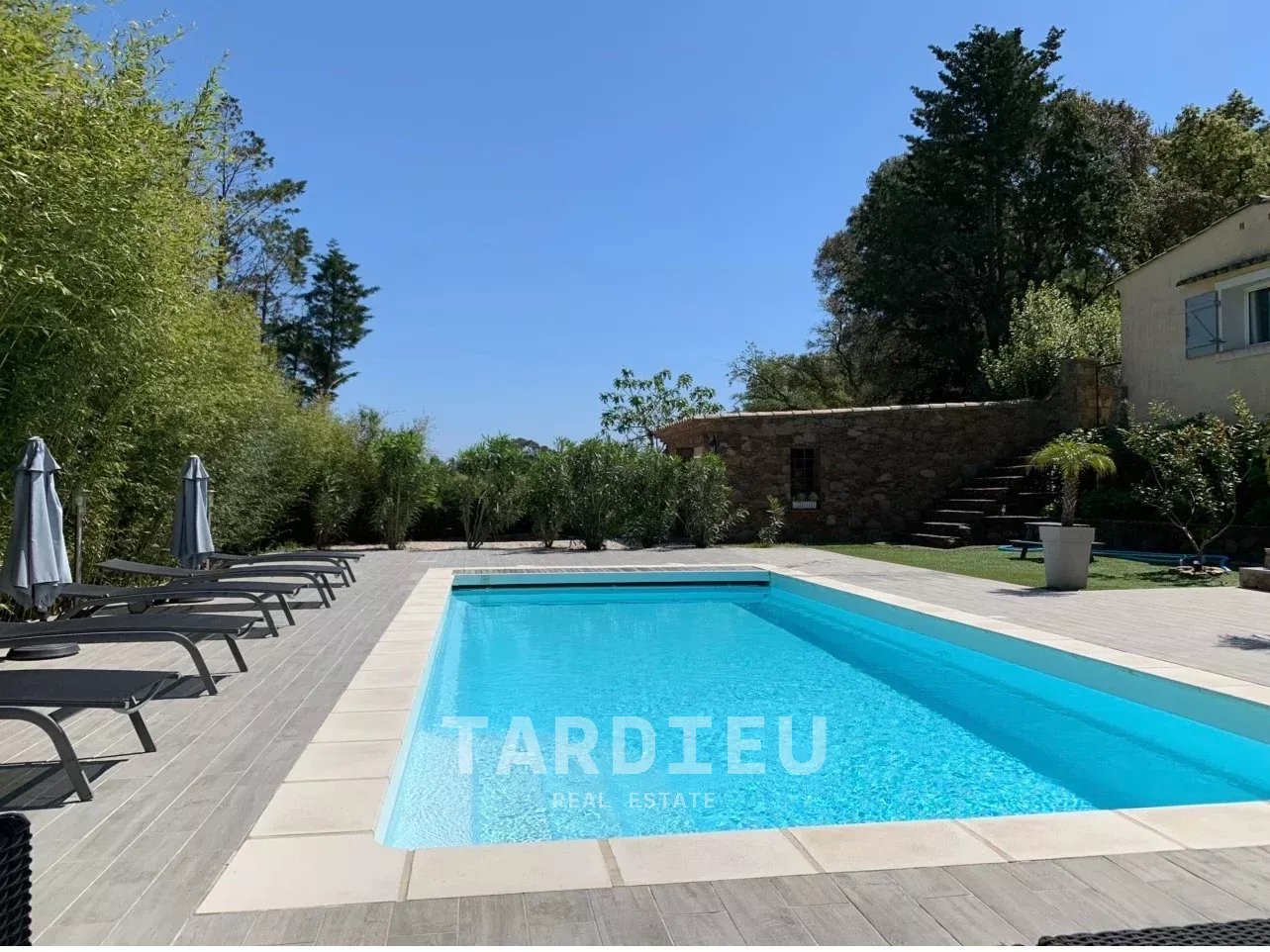 Maison avec piscine proche plage