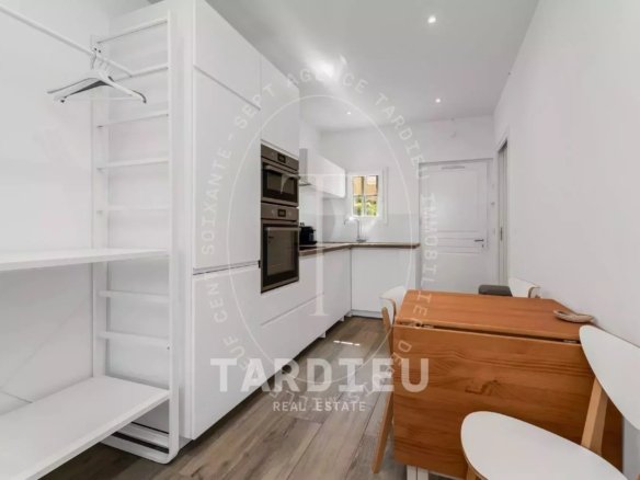 Port-Grimaud : Appartement jardin, accès mer