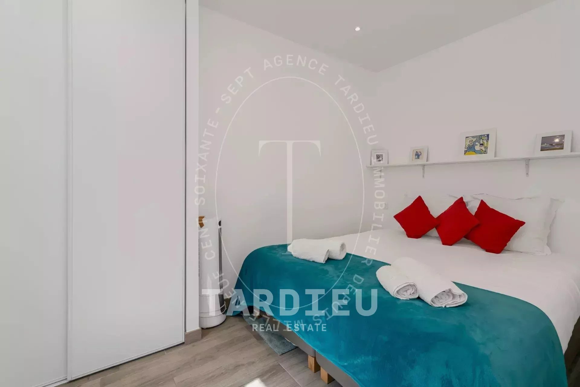 Port-Grimaud : Appartement jardin, accès mer