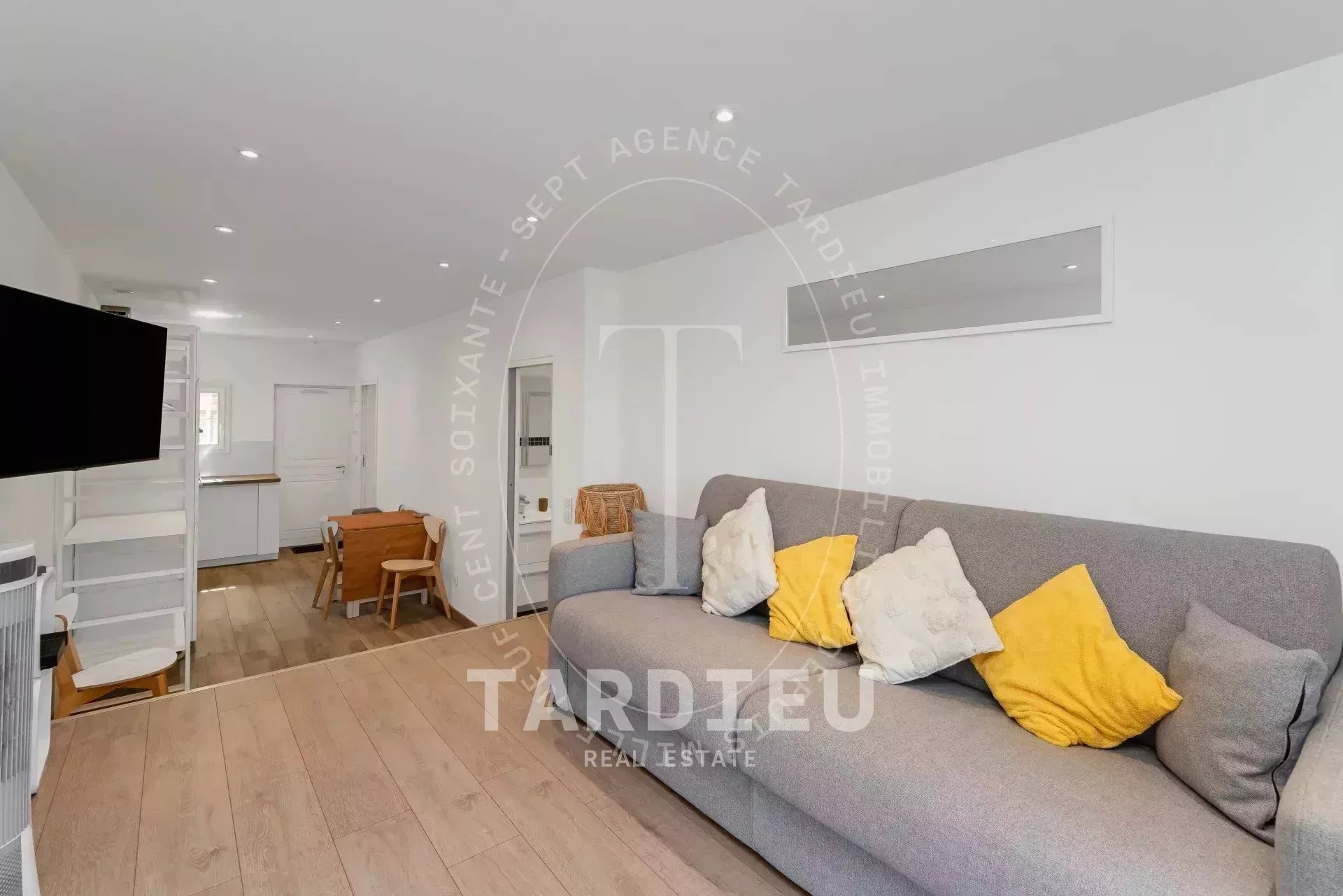 Port-Grimaud : Appartement jardin, accès mer