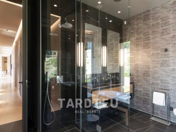 Villa Contemporaine sur Ramatuelle