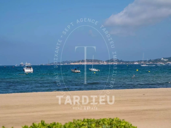 Port-Grimaud : Appartement jardin, accès mer
